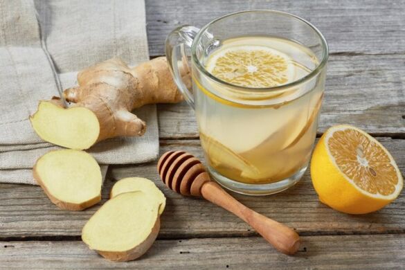 Citronová zázvorová šťáva je zdravý nápoj pro muže